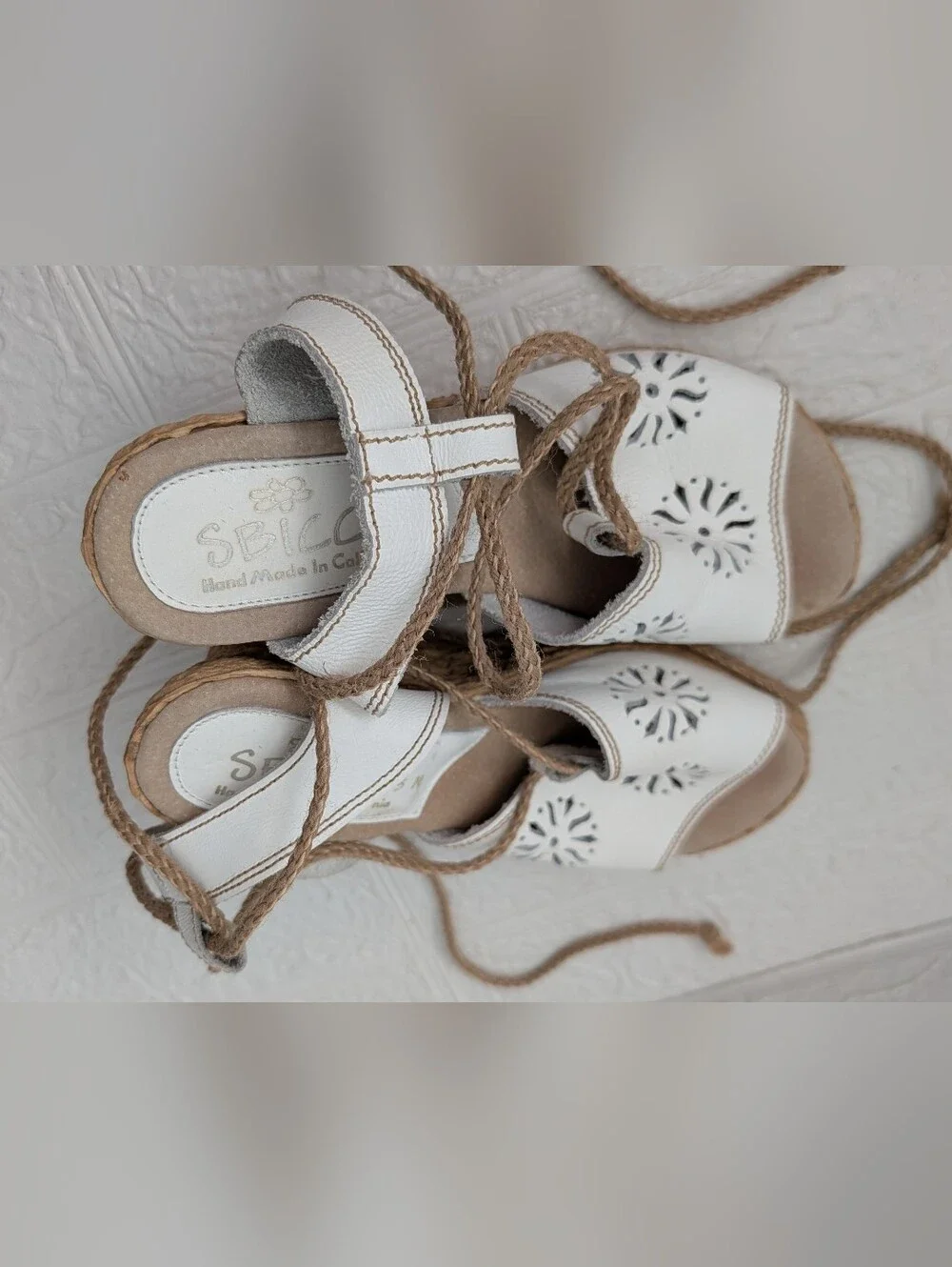 Sbicca White Laser-Cut Espadrille Rope-Wrap Wedges Woman's Sz 5M